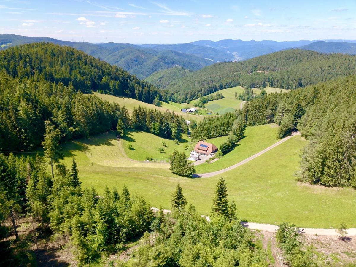 הורנברג Ferienwohnung Zur Bierliebe - Mit Toller Aussicht Im Herzen Des Schwarzwaldes מראה חיצוני תמונה