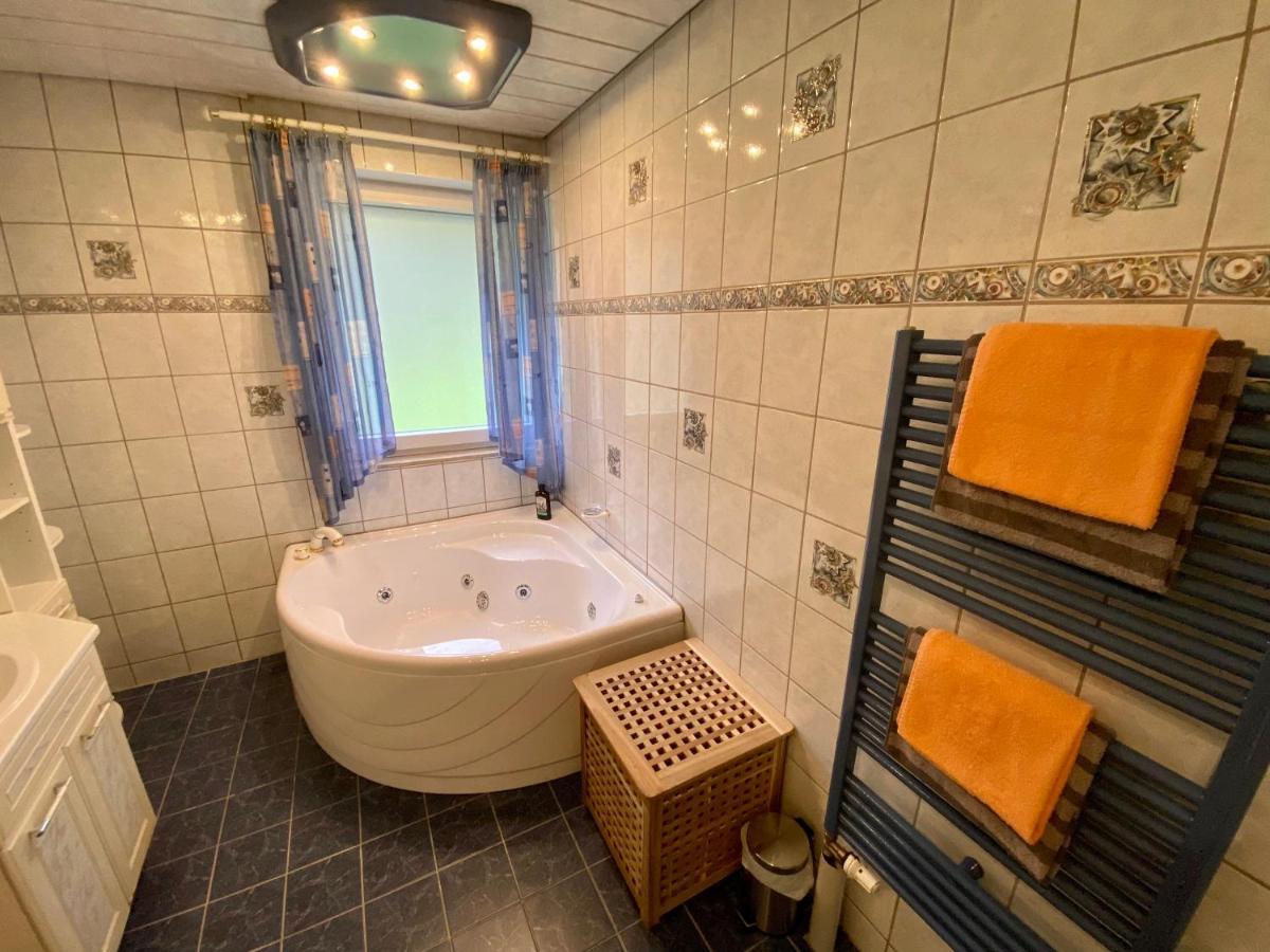 הורנברג Ferienwohnung Zur Bierliebe - Mit Toller Aussicht Im Herzen Des Schwarzwaldes מראה חיצוני תמונה